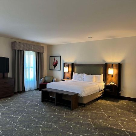 Hampton Inn & Suites Dobson Екстер'єр фото