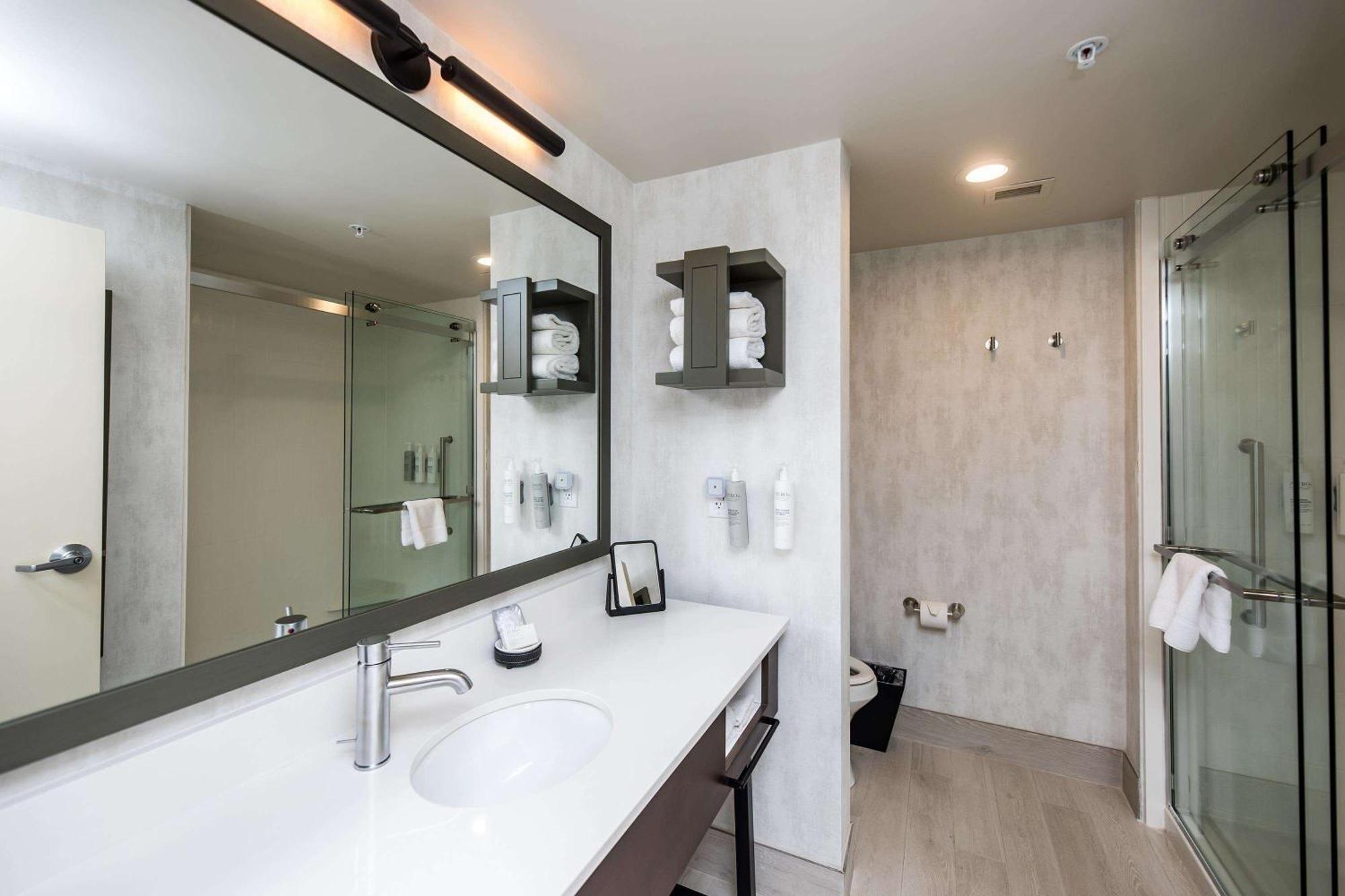 Hampton Inn & Suites Dobson Екстер'єр фото