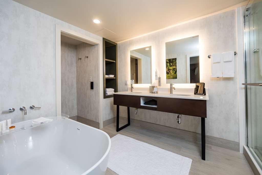 Hampton Inn & Suites Dobson Номер фото